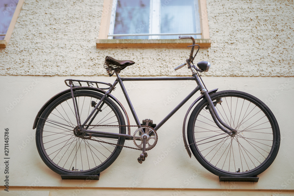 vintage bicycle on the wall