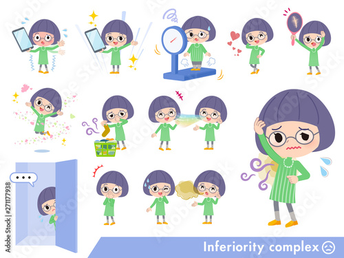 Green clothing Glasses girl_complex