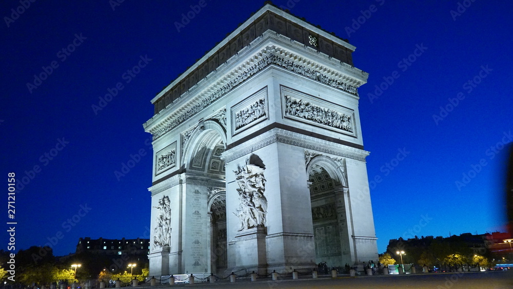 Obraz premium Arc de Triomphe Paris 