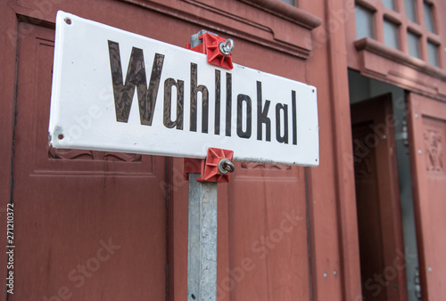 Wahllokal photo