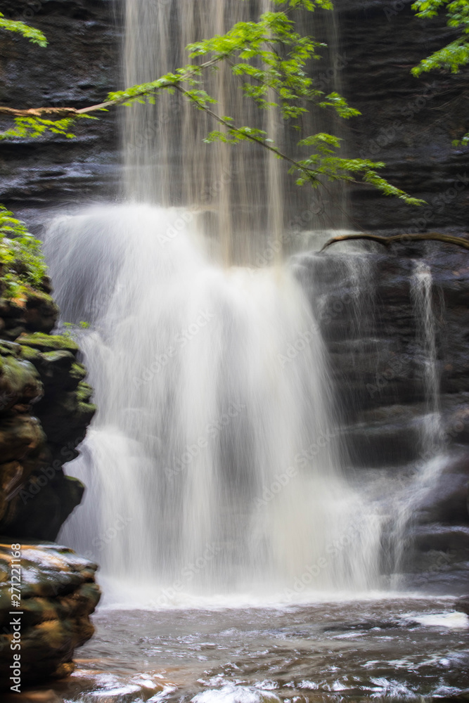 Obraz premium A waterfall