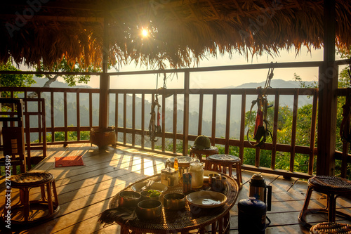Foto View of the forest and hills from a treehouse near Houayxai, Laos