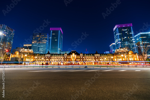 Photography night scene of Tokyo Station in the Marunouchi business district