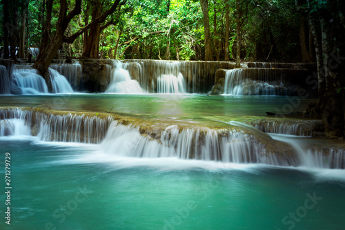 Fototapeta Naklejka Na Ścianę i Meble -  Beautiful waterfall at Huay Mae Kamin Kanjanaburi Thailand.