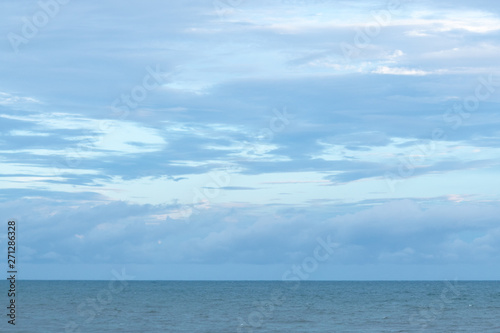 The Atlantic ocean meeting the evening sky © Tola