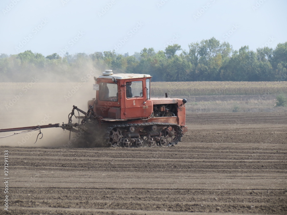 Fototapeta premium Red tractor