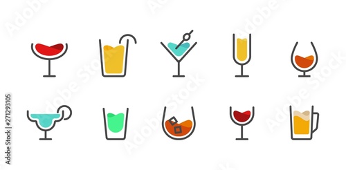 Alcoholic cocktails thin line icons set. Outline symbol collection of classic beverages like wine, gin, champagne, beer. Editable vector stroke