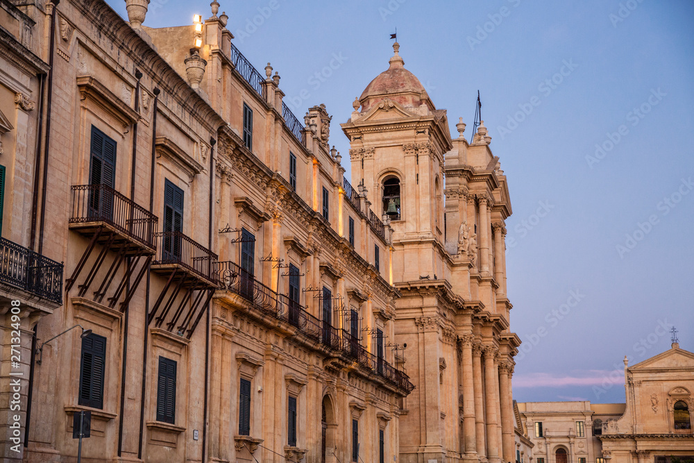 Italy, Sicily, Syracuse Province, Val di Noto, Noto, Noto Cathedral in the evening Italy, Sicily, Syracuse Province, Val di Noto, Noto, Noto Cathedral in the evening