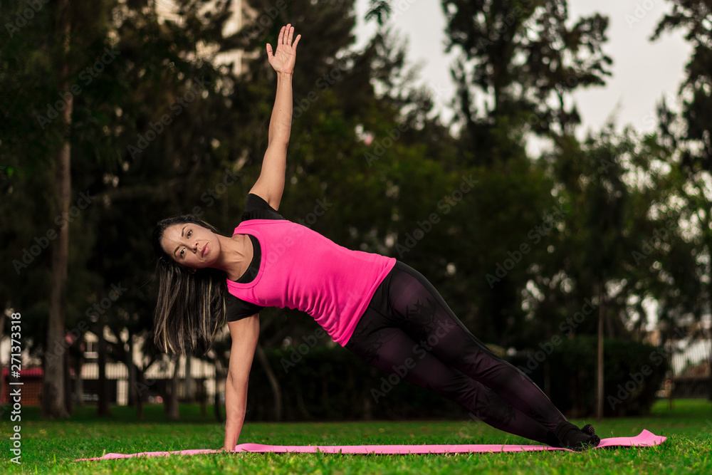 Fototapeta premium Pilates Girl