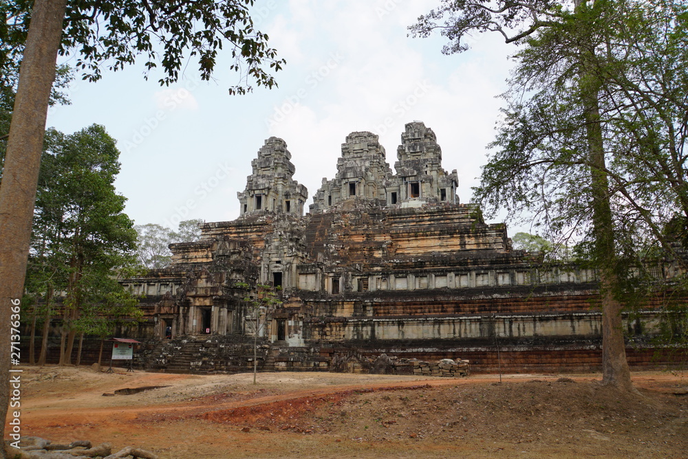 Ta Keo temple in angkor 