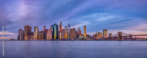 new york city skyline at sunset © Michael