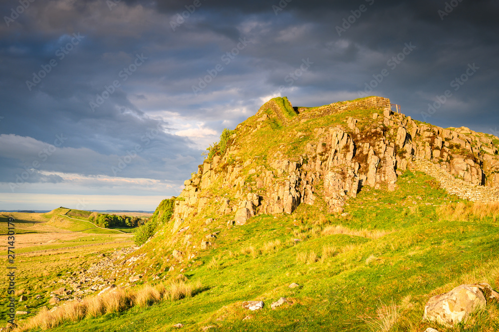 Cuddy's Crags below Hadrian's Wall, a UNESCO World Heritage Site in the beautiful Northumberland National Park. popular with walkers along the Hadrian's Wall Path and Pennine Way Cuddy's Crags below Hadrian's Wall, a UNESCO World Heritage Site in the beautiful Northumberland National Park. popular with walkers along the Hadrian's Wall Path and Pennine Way
