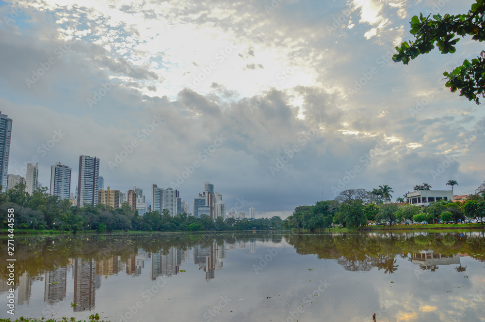 Fototapeta premium Lago Igapó Londrina Paraná