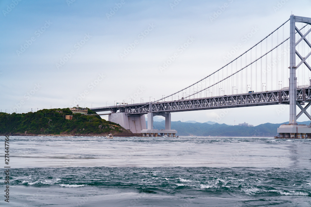 Naklejka premium 風景物語（鳴門海峡） 