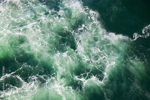 Fototapeta Naklejka Na Ścianę i Meble -  blue green water in stormy sea