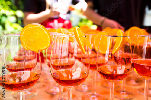 Canvas Print Close up of pouring in aperitif at an outdoor bar