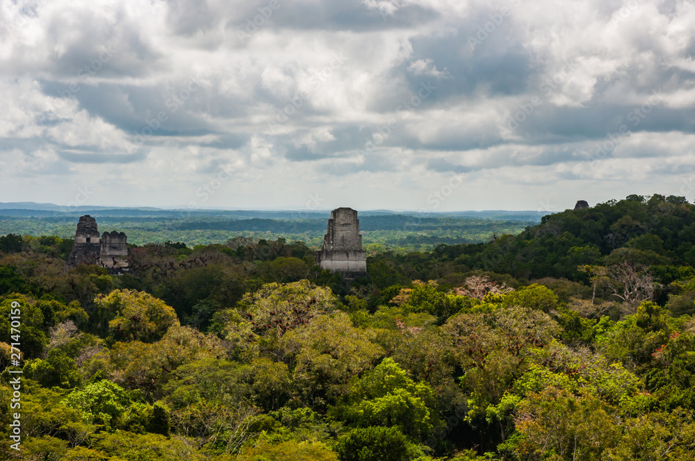 Piramides en el Tikal, Guatemala