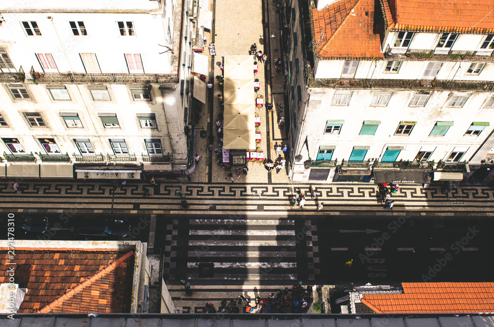 Fototapeta premium beautiful view to Lisbon city, architecture and red roofs and roads