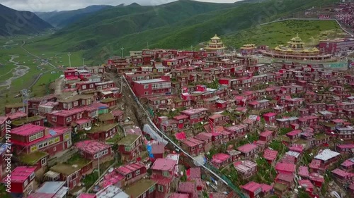 Wuming Temple, Larong Temple, Seda County, Ganzi, Sichuan. Sichuan Seda Buddha College (aerial photography) photo