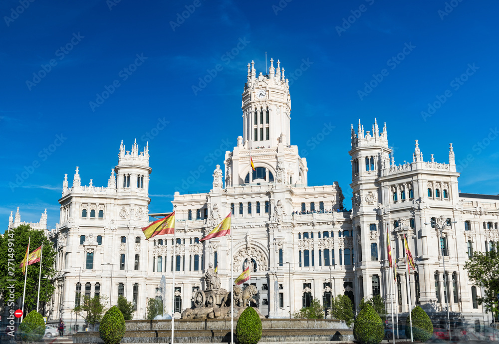 Cibeles fountain and Palace in Madrid