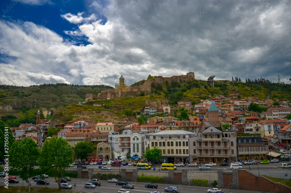 Fototapeta premium Abanotubani and Narikala Fortress in the ancient district of Tbilisi, Georgia
