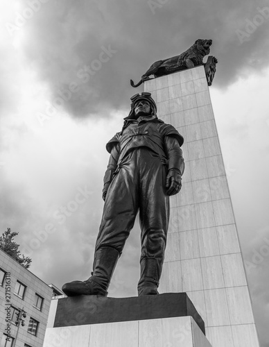 Milan Rastislav Stefanik Statue II photo