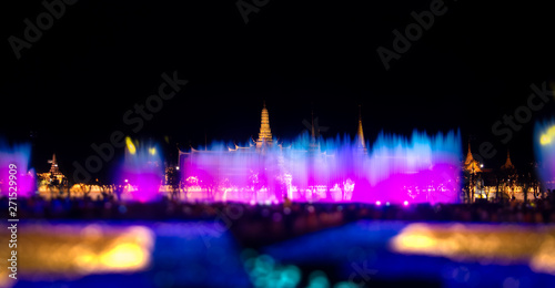 Fototapeta Naklejka Na Ścianę i Meble -  The beautiful of  Wat Phra Kaew or Wat Phra Si Rattana Satsadaram at twilight,This is an important buddhist temple and a famous tourist destination, It is located in the historic centre of Bangkok.