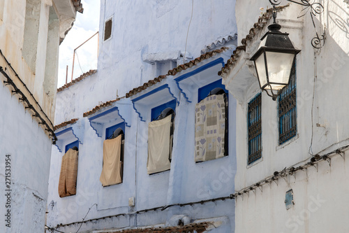 Windows seen in Chefchaouen, Morocco © Marylou