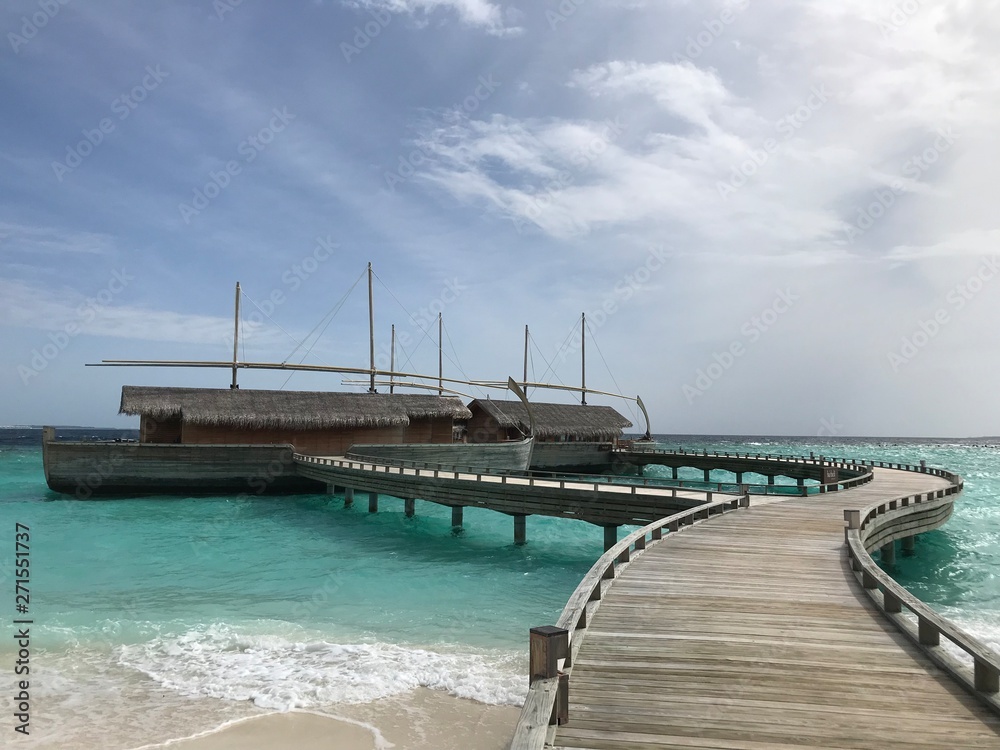 Malediven Milaidhoo Restaurant auf dem Meer