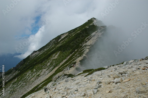Obraz na płótnie 唐松岳登山 w salonie