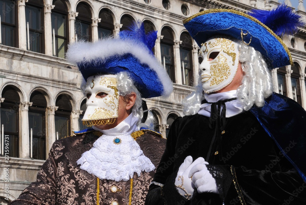 les masques au carnaval de Venise Italie Stock Photo | Adobe Stock