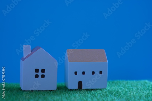 夜間の住宅