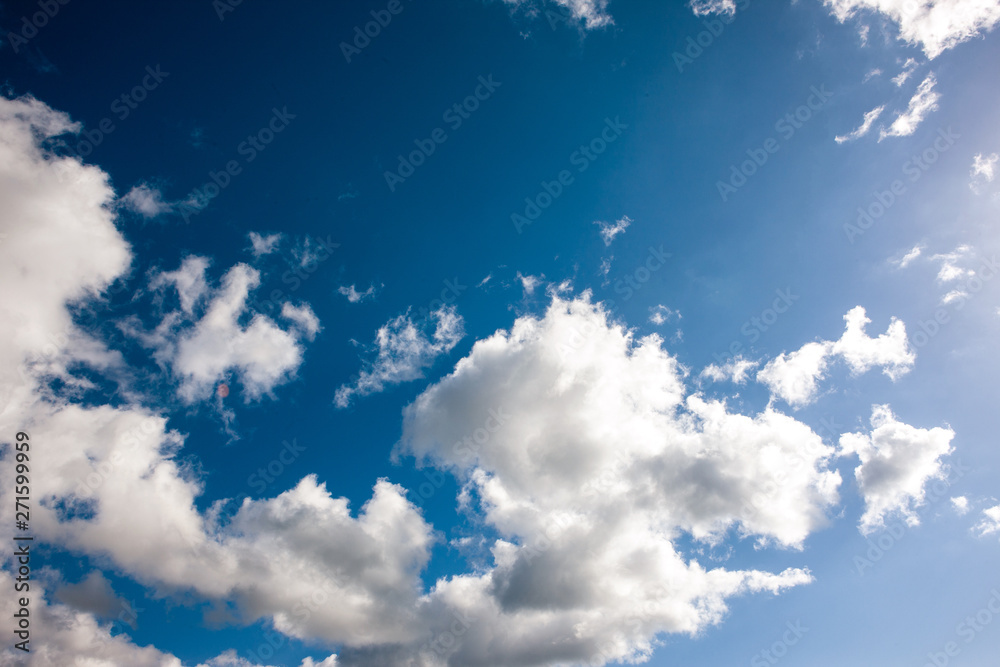 Clouds flowing quietly in the morning of Japan Clouds flowing quietly in the morning of Japan