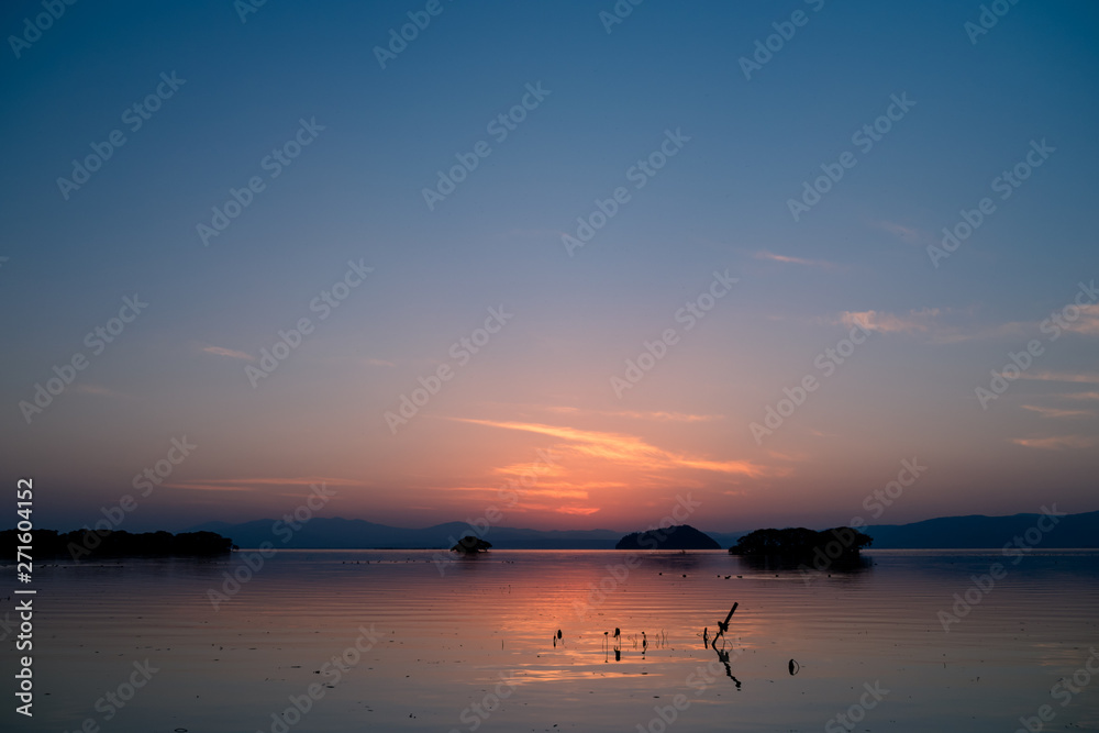 琵琶湖の綺麗な夕焼け