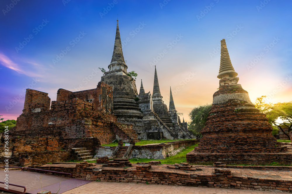 Ancient pagoda history of Wat Prasrisanpet  in Ayutthaya historical park,Thailand. it is very popular with tourists and foreigners