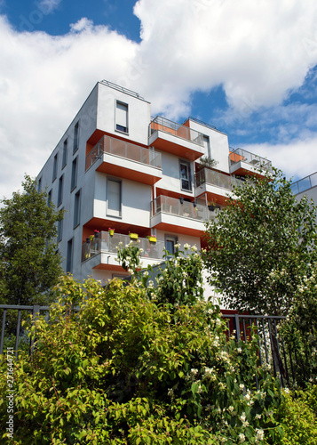 Modern building with vegetation in Massy, France © sissoupitch