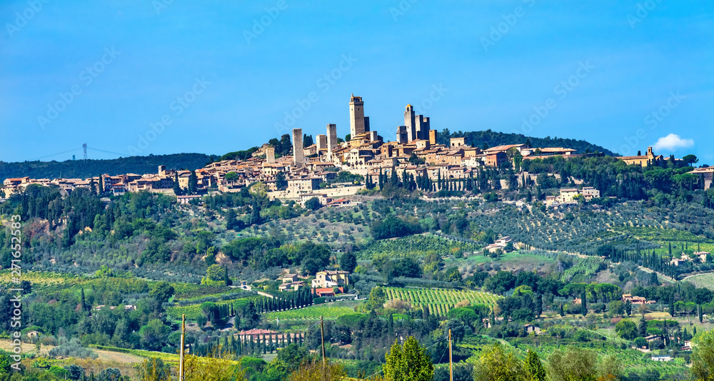 Medieval Stone Towers Ancient Buildings San Gimignano Tuscany It