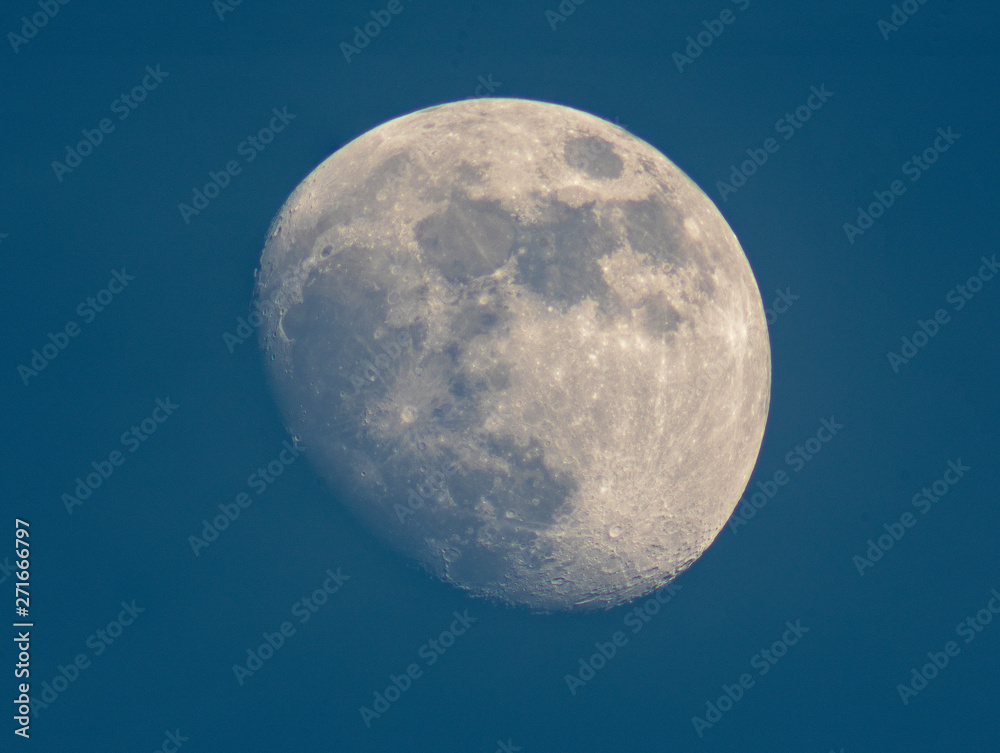 Waxing Gibbous Moon,The time before the full moon Waxing Gibbous Moon,The time before the full moon