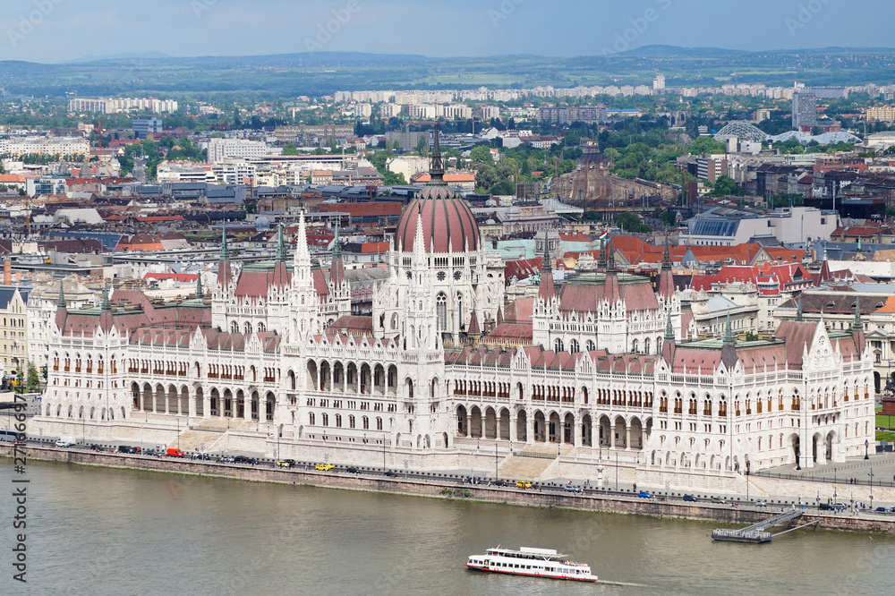Fototapeta premium Parliament in Budapest, Hungary