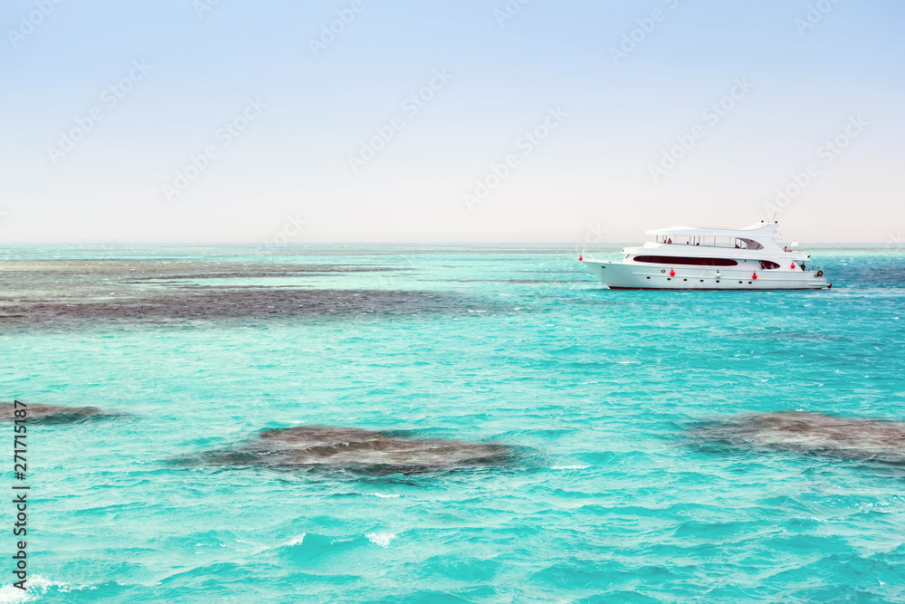 White sandy island seascape Red Sea Motor Yacht Cruises