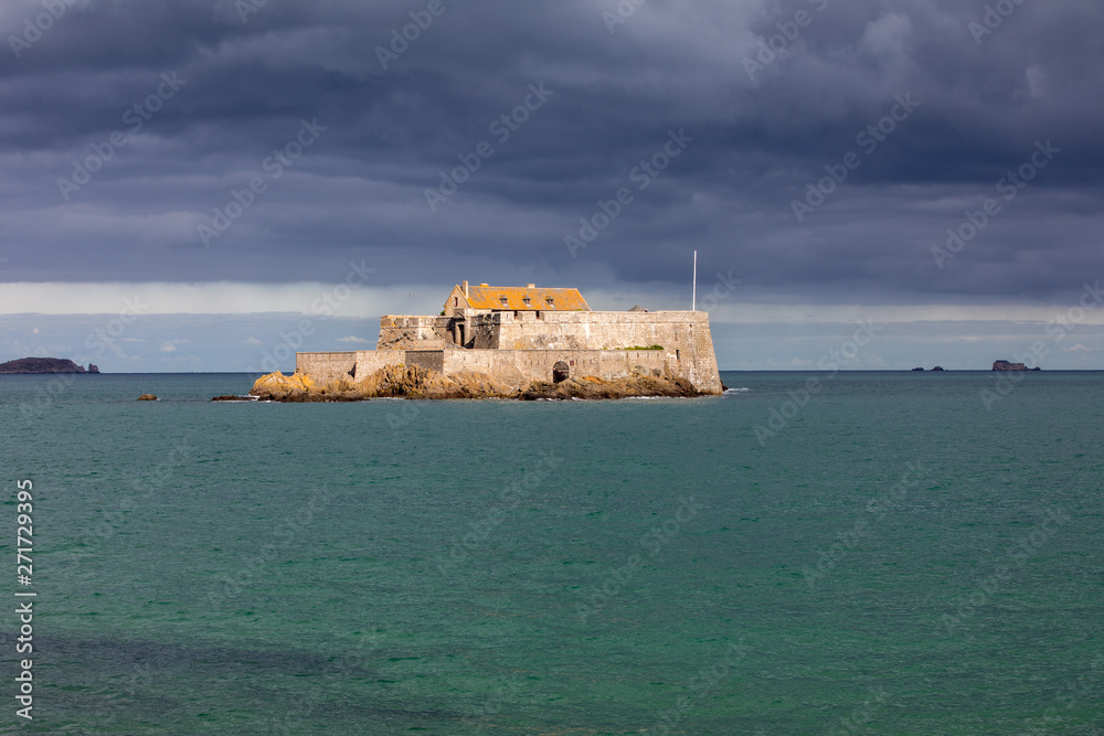  View of the Fort National in Saint Malo a tidal island in the English Channel at high tide. Brittany, France