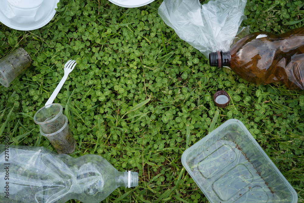 Fototapeta premium plastic utensils