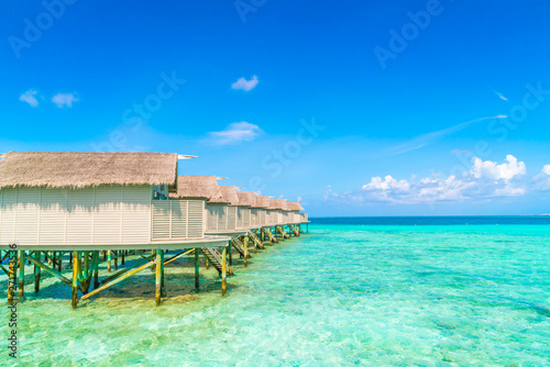 Fototapeta Naklejka Na Ścianę i Meble -  Beautiful water villas in tropical Maldives island  .
