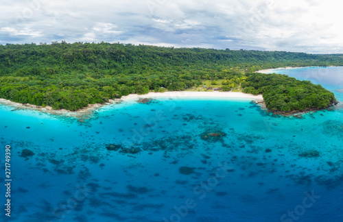 Champagne Beach, Vanuatu, Espiritu Santo island, near Luganville,  South Pacific © Martin Valigursky