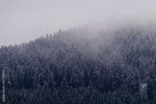 Berg mit Nebel © Matthias