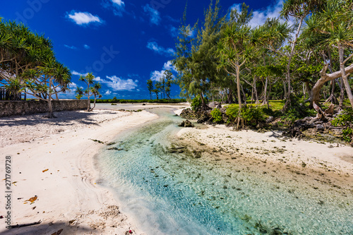 Eton Beach, Efate Island, Vanuatu, w pobliżu Port Vila - słynnej plaży na wschodnim wybrzeżu