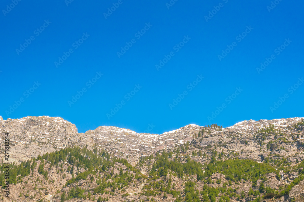 Fototapeta premium Beautiful snow covered mountains landscape Kashmir state, India .