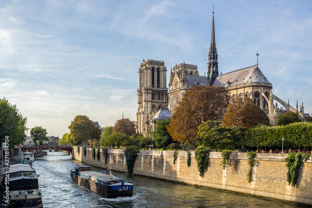 View on the back of the Notre Dame cathedral and the Seine river in Paris