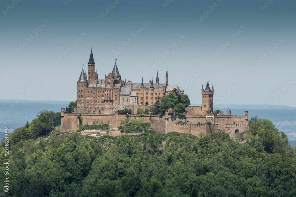 Burg Hohenzollern auf der Schwäbischen Alb