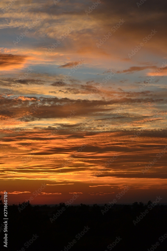 Sunset over horizon